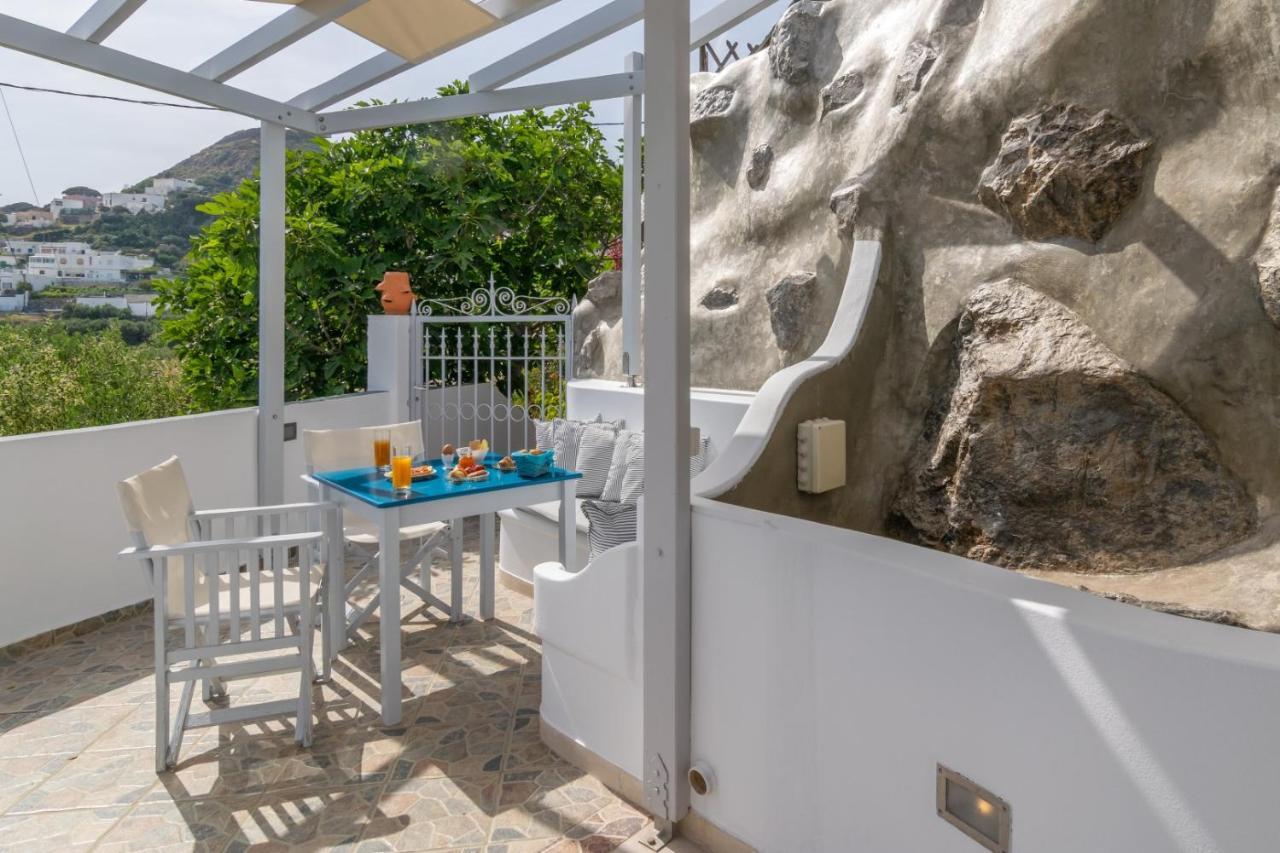 Vira Vivere Aparthotel