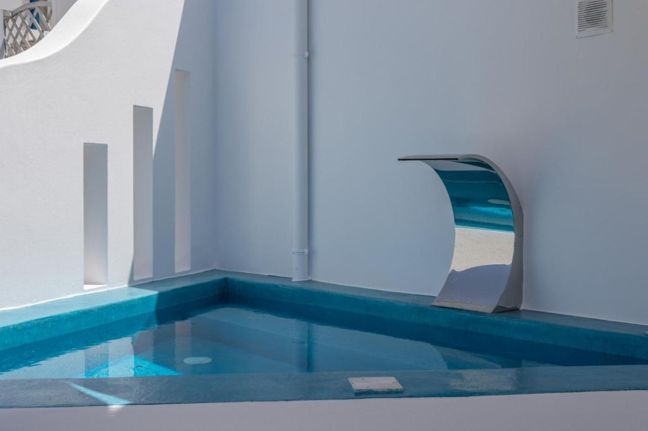 Vira Vivere Plaka (Milos)