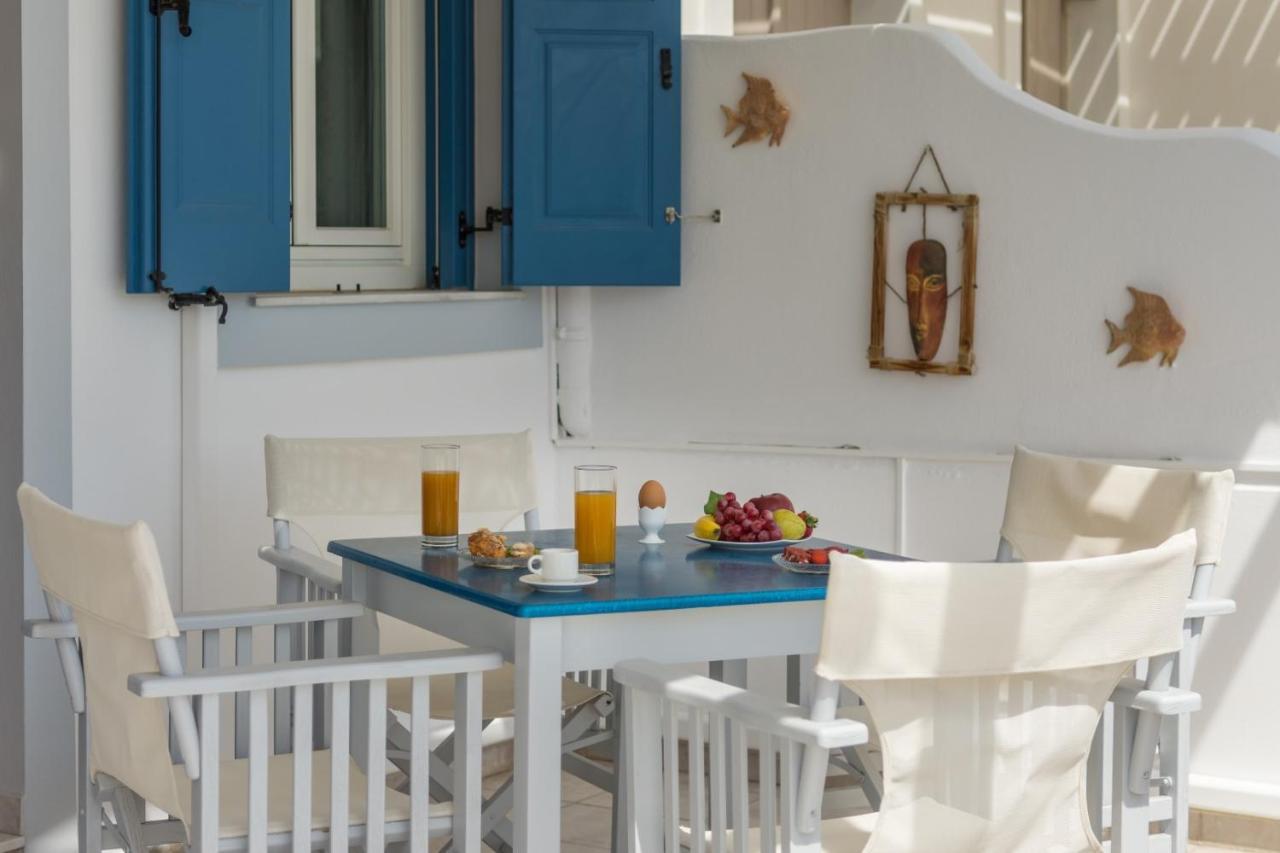 Vira Vivere Plaka (Milos)
