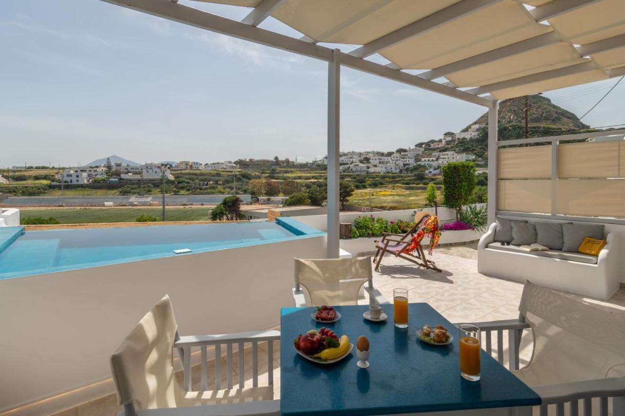 Vira Vivere Plaka (Milos)