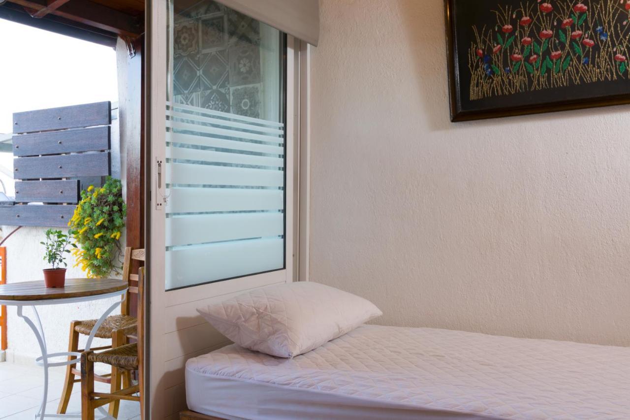 House Apartment *