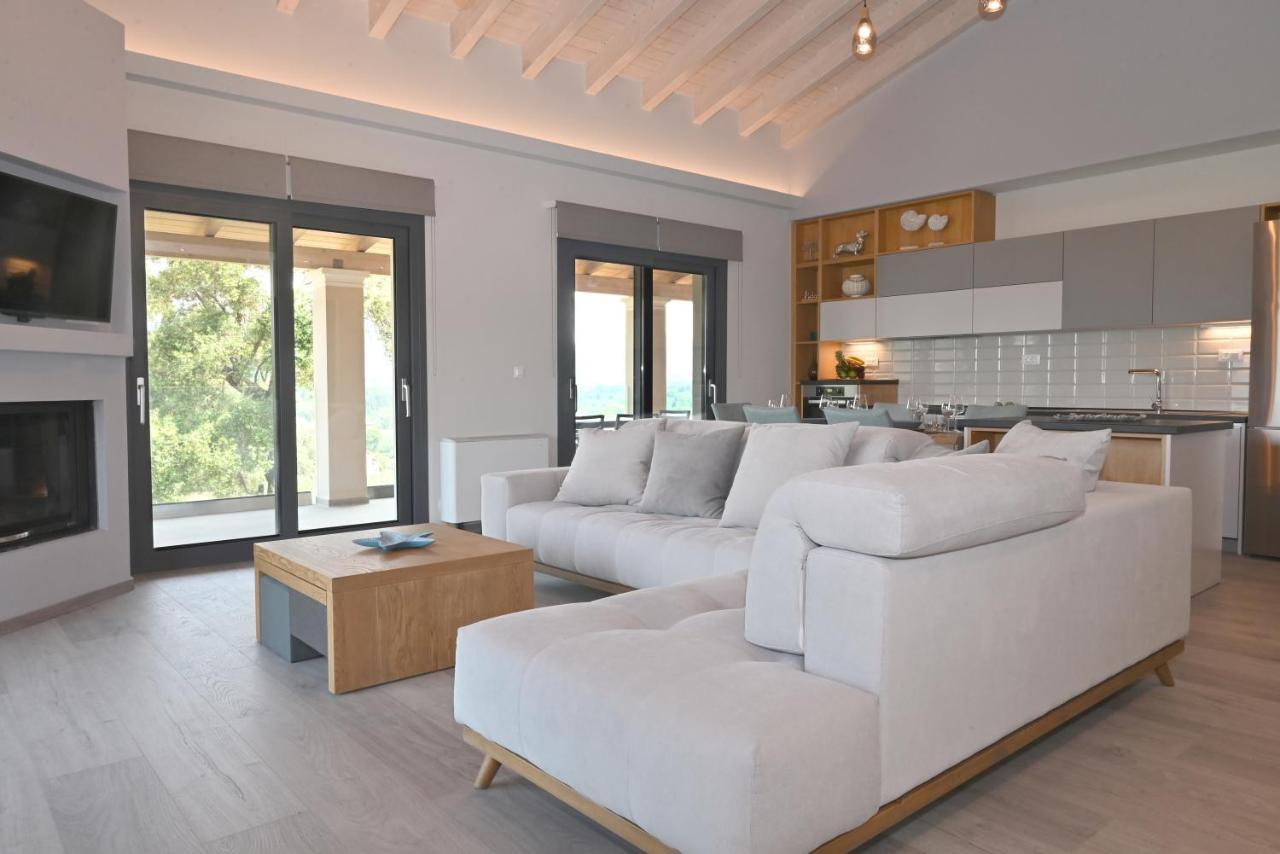Carpe Diem Moursia House Liapades
