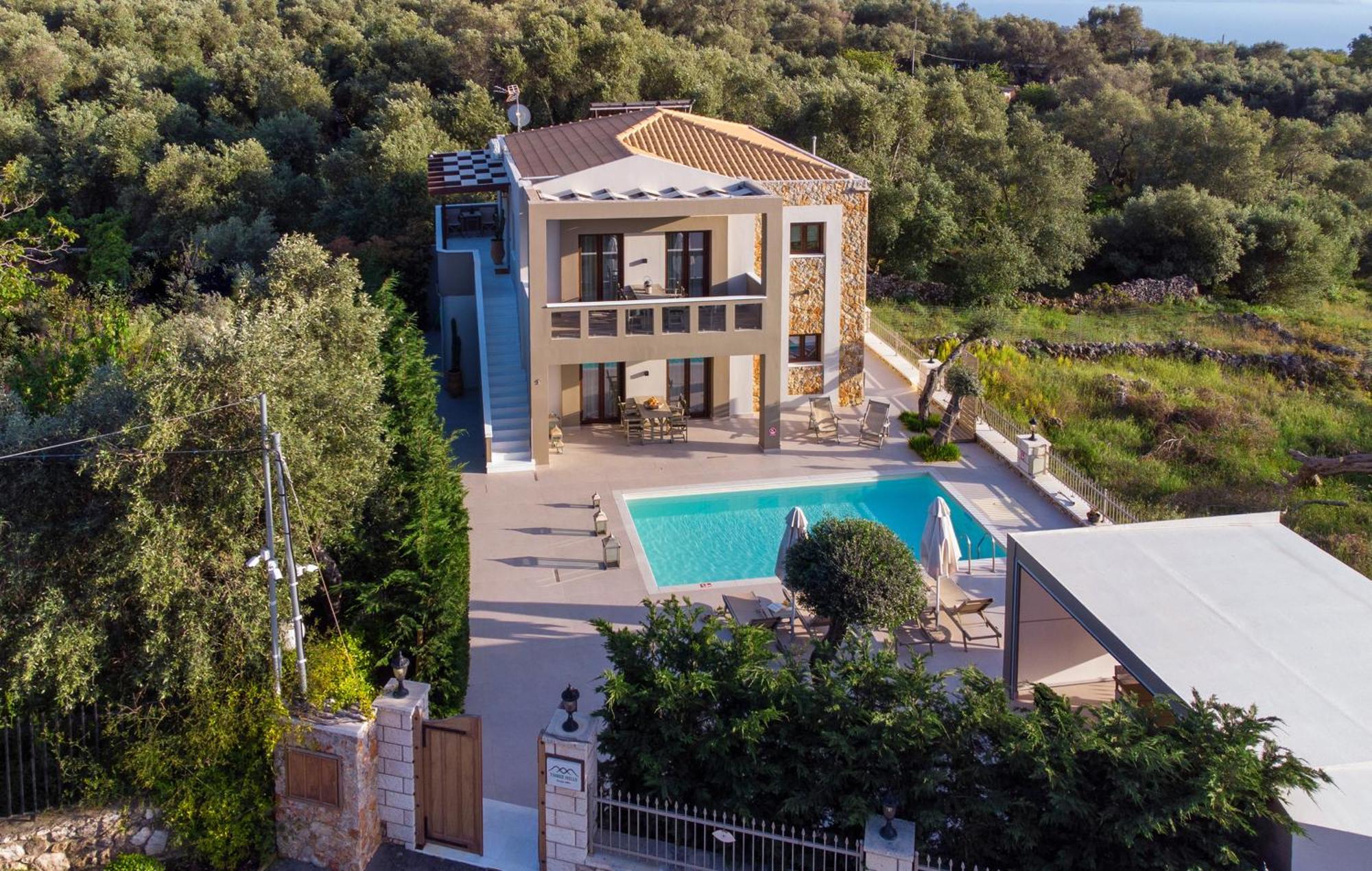 Hotel Valtos 4*