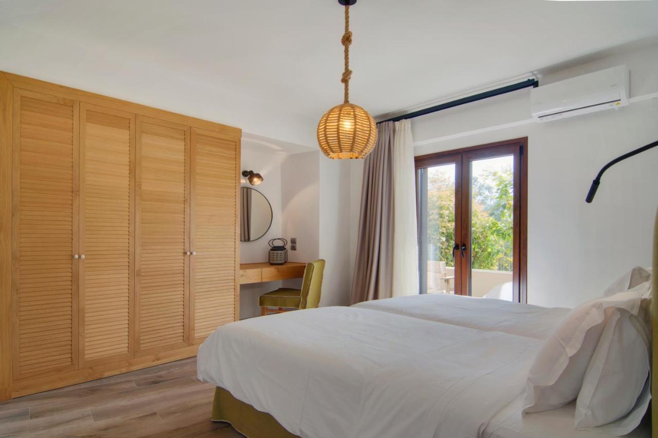 Valtos Hotel 4*