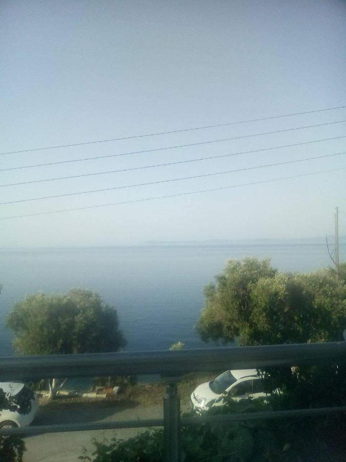 ζωη στο κυμα- Life On The Wave Holiday home Neos Marmaras