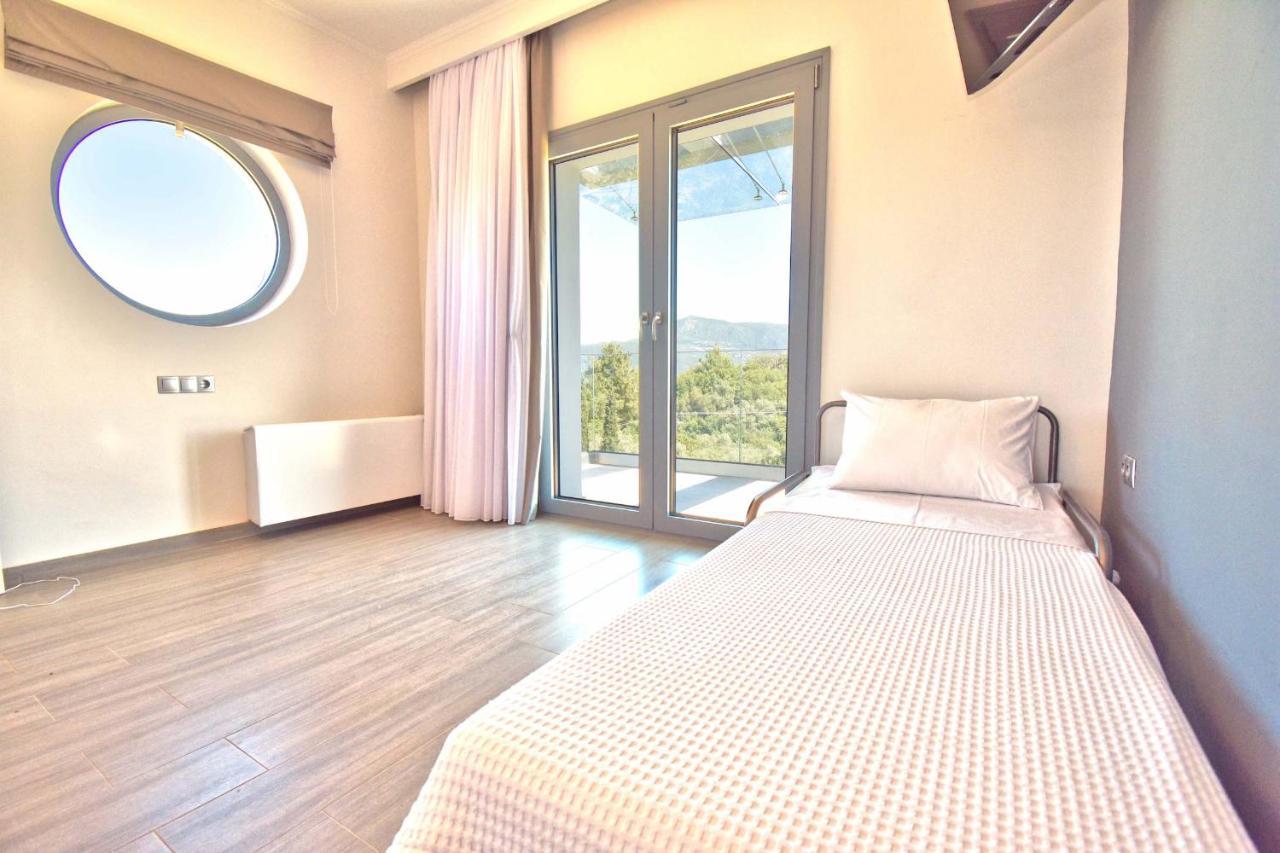 Five Stars Kommeno (Corfu)
