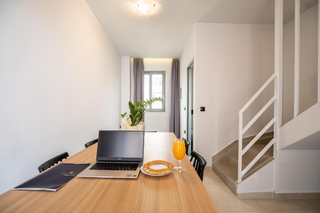 Aegean Breeze Luxury Next To The Sea Aparthotel