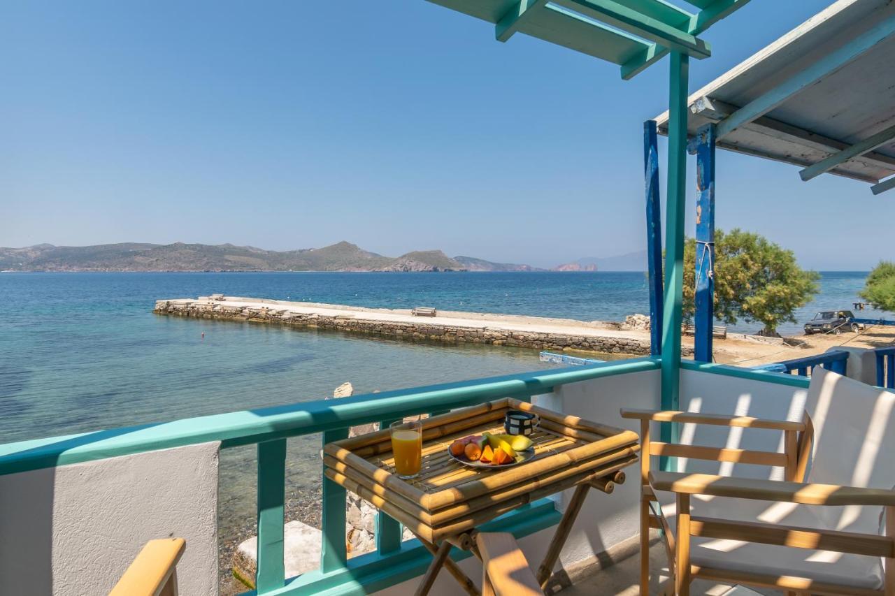 Turquoise Boathouse In Klima Ii * Klima (Milos)