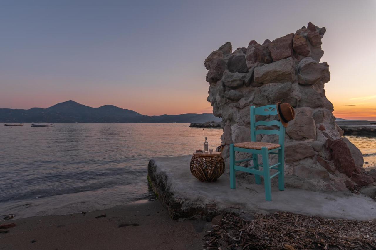 Turquoise Boathouse In Klima Ii Klima (Milos)