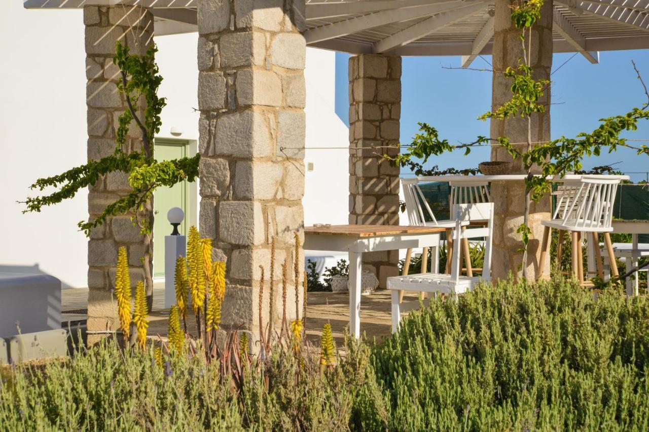 Hawk Stone Apartment Adamantas (Milos)