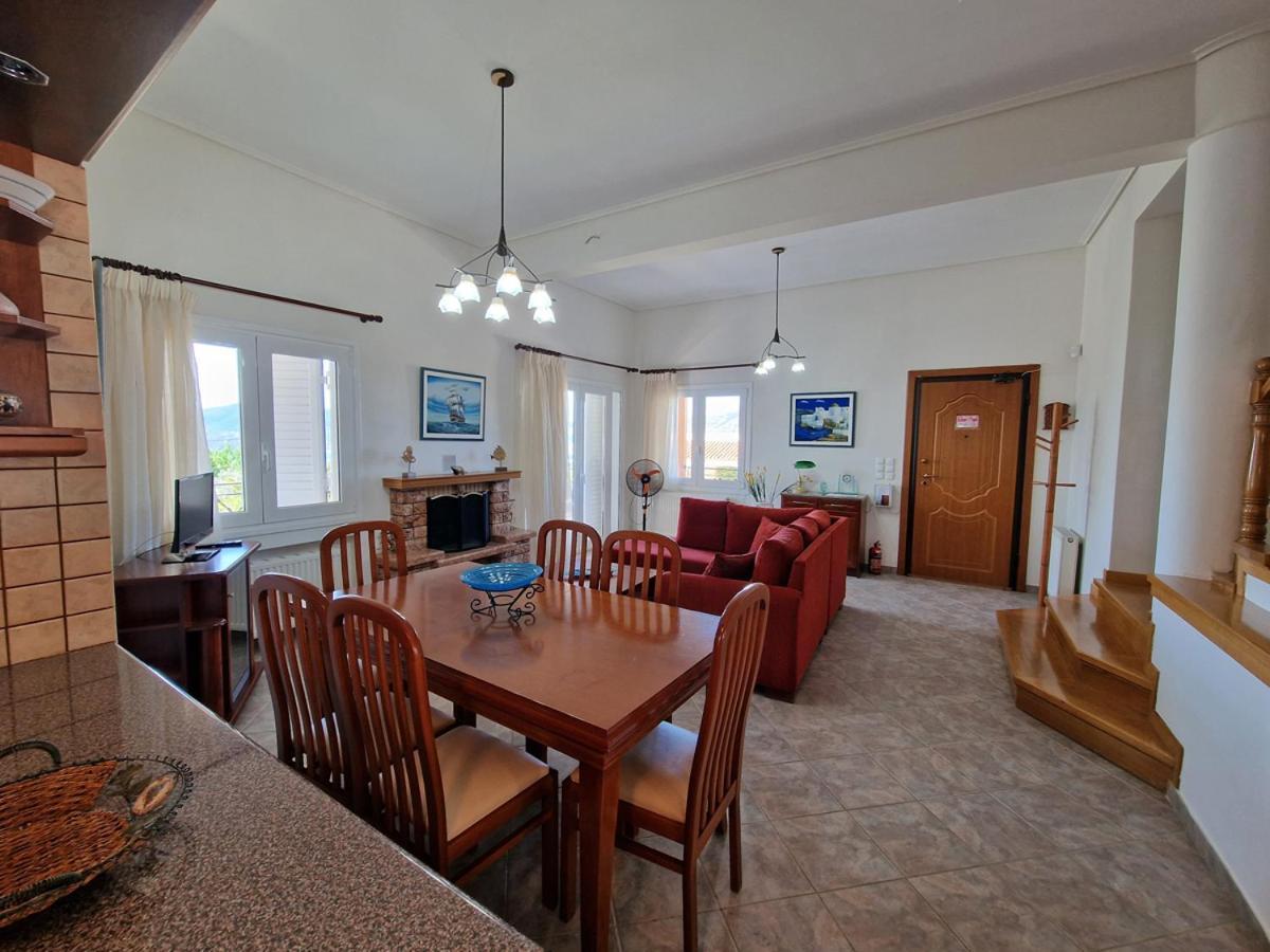 Liana : Luxury With Fantastic Sea View, Near Airport Porto Rafti