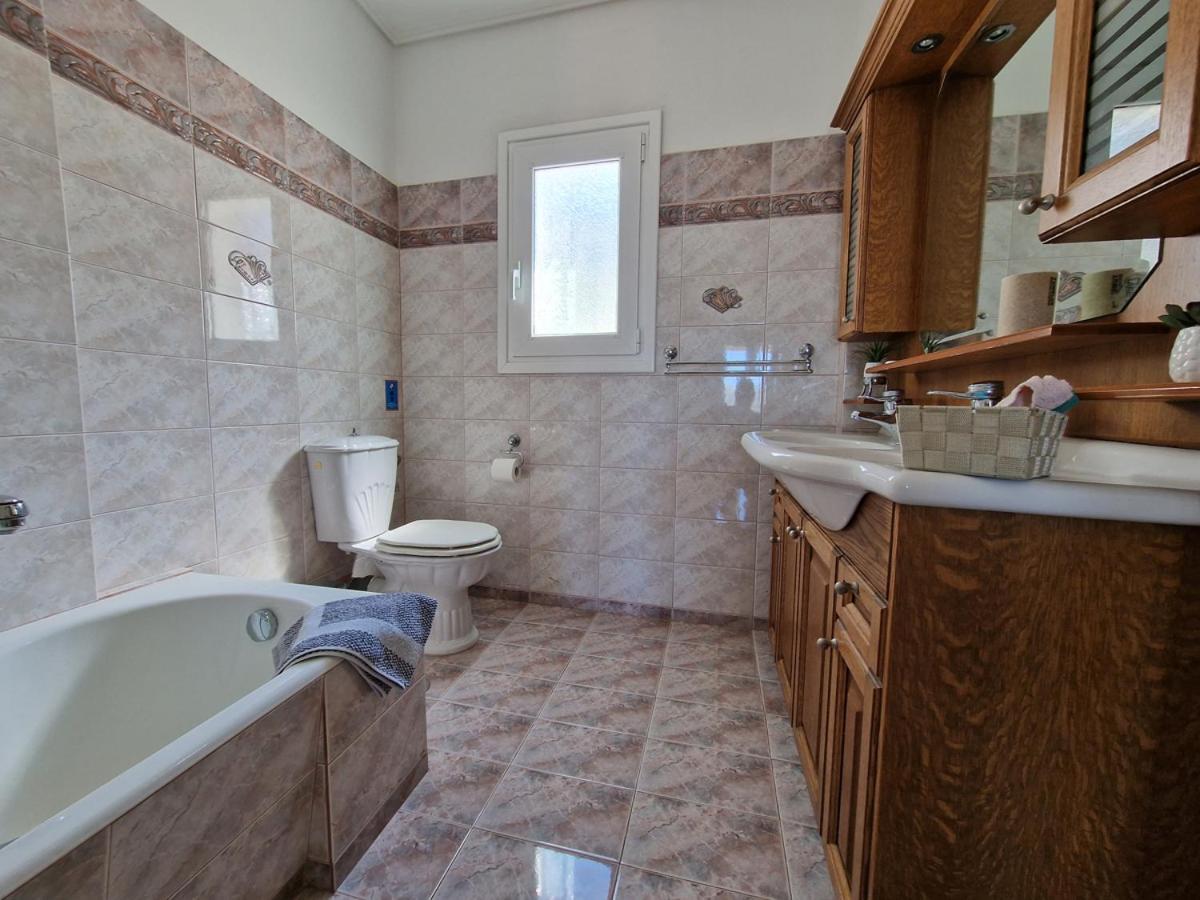 Villa Liana : Luxury With Fantastic Sea View, Near Airport