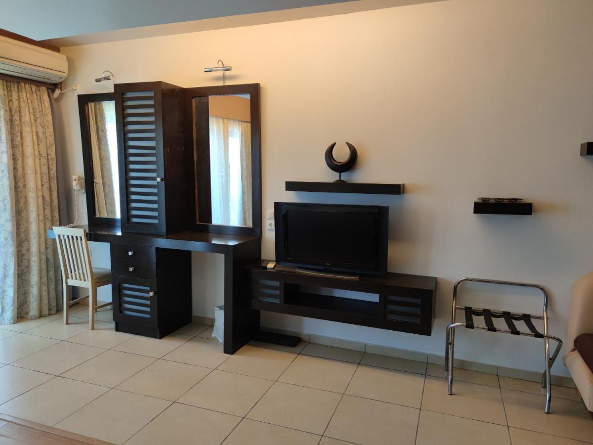 Hotel Plaza Masouri