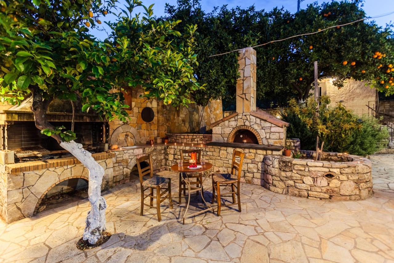 Olive Garden Stone House Near The *