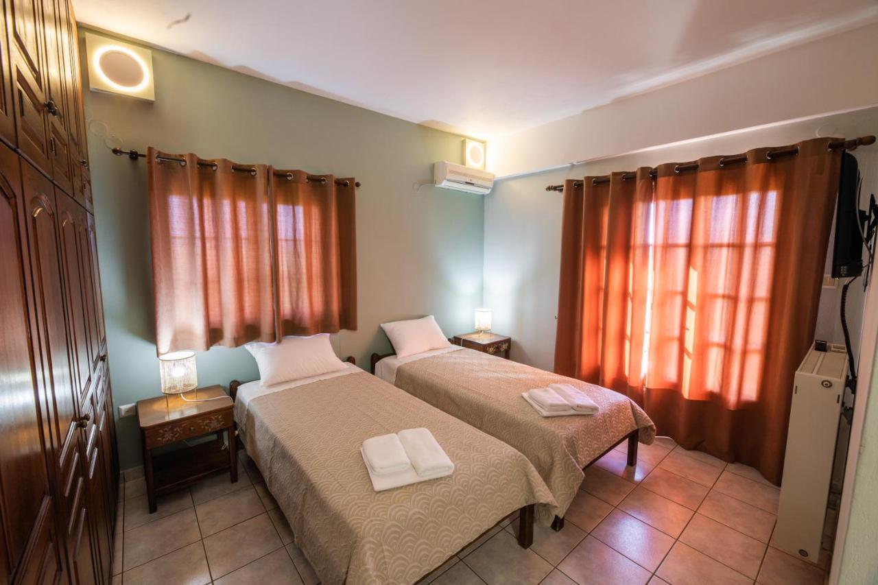 Guest house Georgina Katakolo