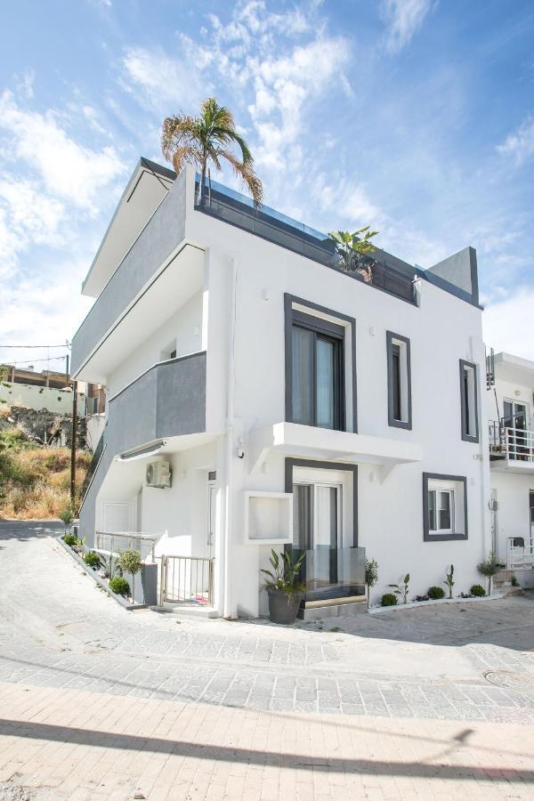 Casa Antonis - Modern Near Faliraki Apartment *