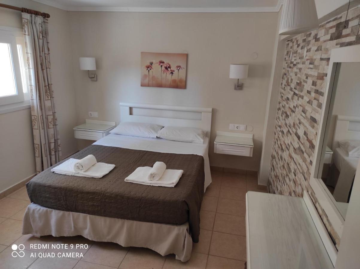 Blue Sky Apartments * Malia (Crete)
