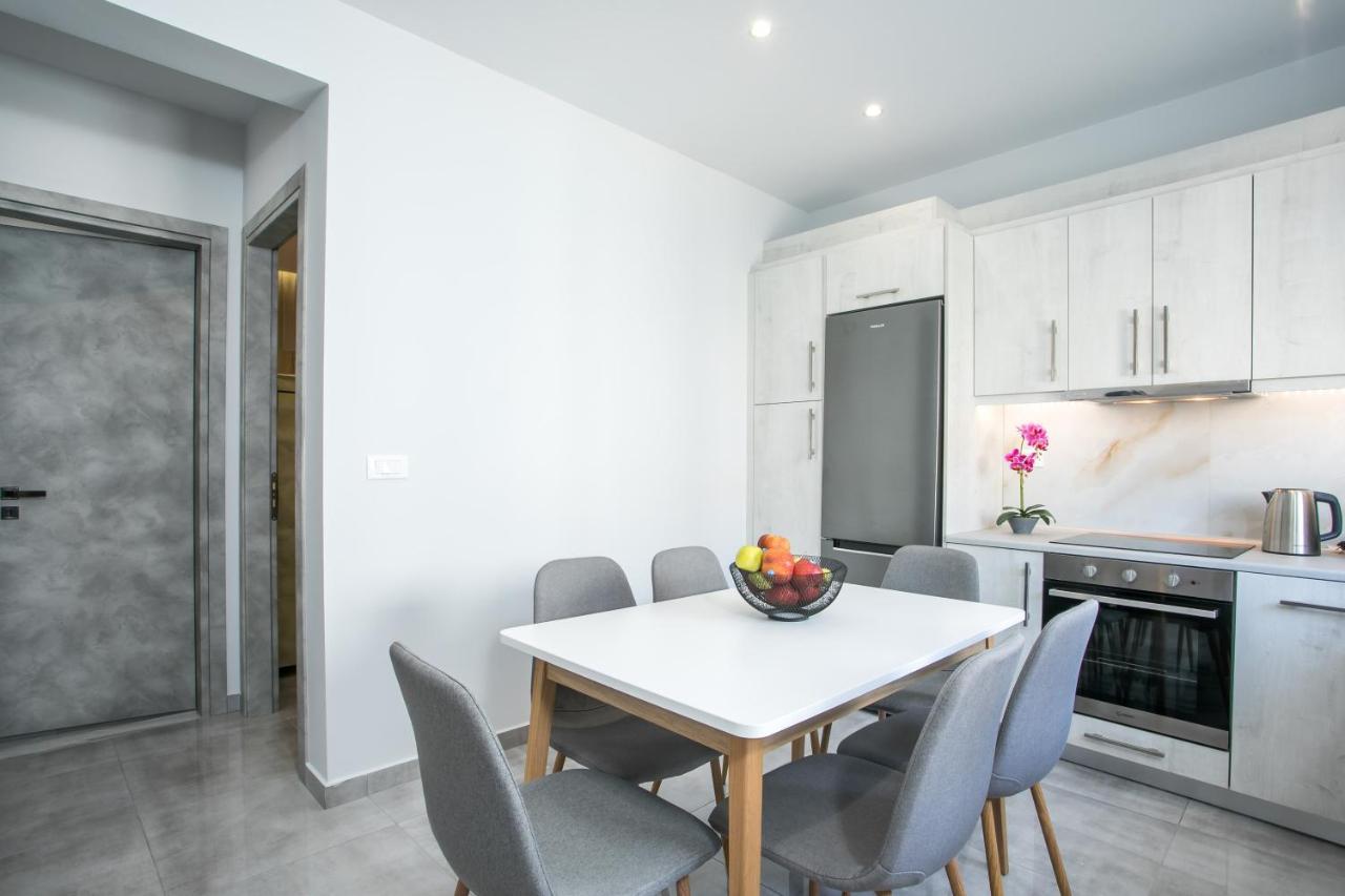 Casa Antonis - Modern Near Faliraki Apartment *