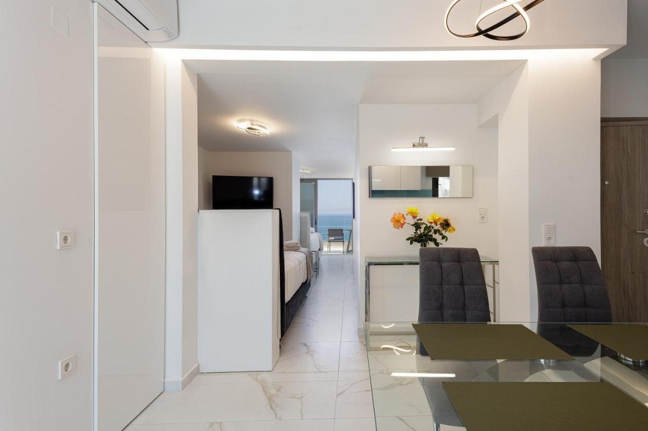 Apartment Deux Paradis, A Beachfront Retreat, By Thinkvilla *