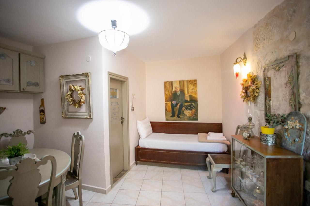 Charouda Holiday home *