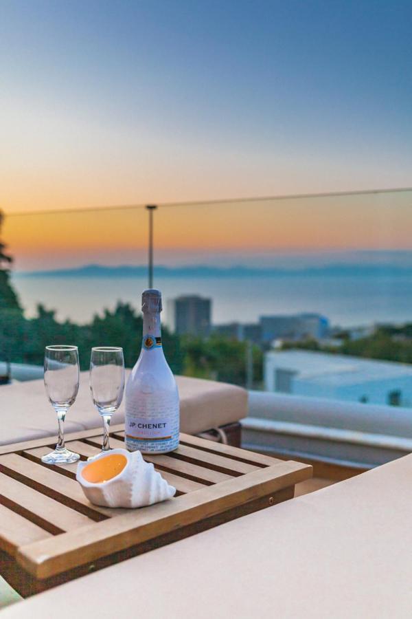 Apartment Flyviewflatsblue Privatehottub With Seaview