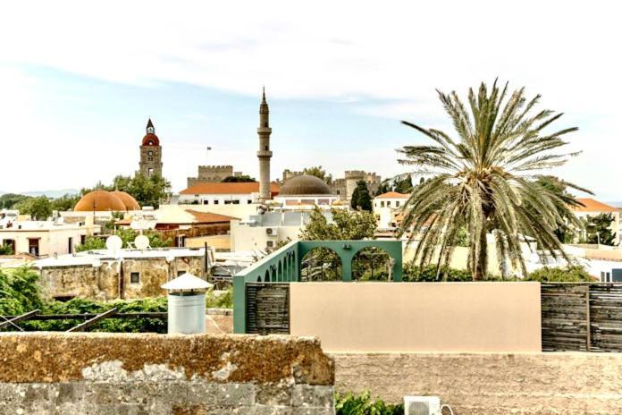 George & Alexandra'S Apartments Rhodes City