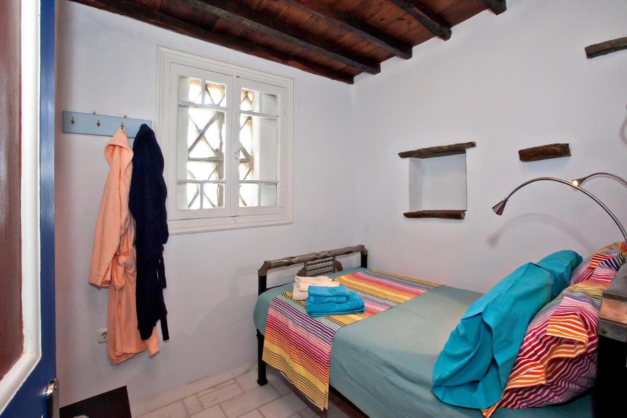 Tinos Habitart