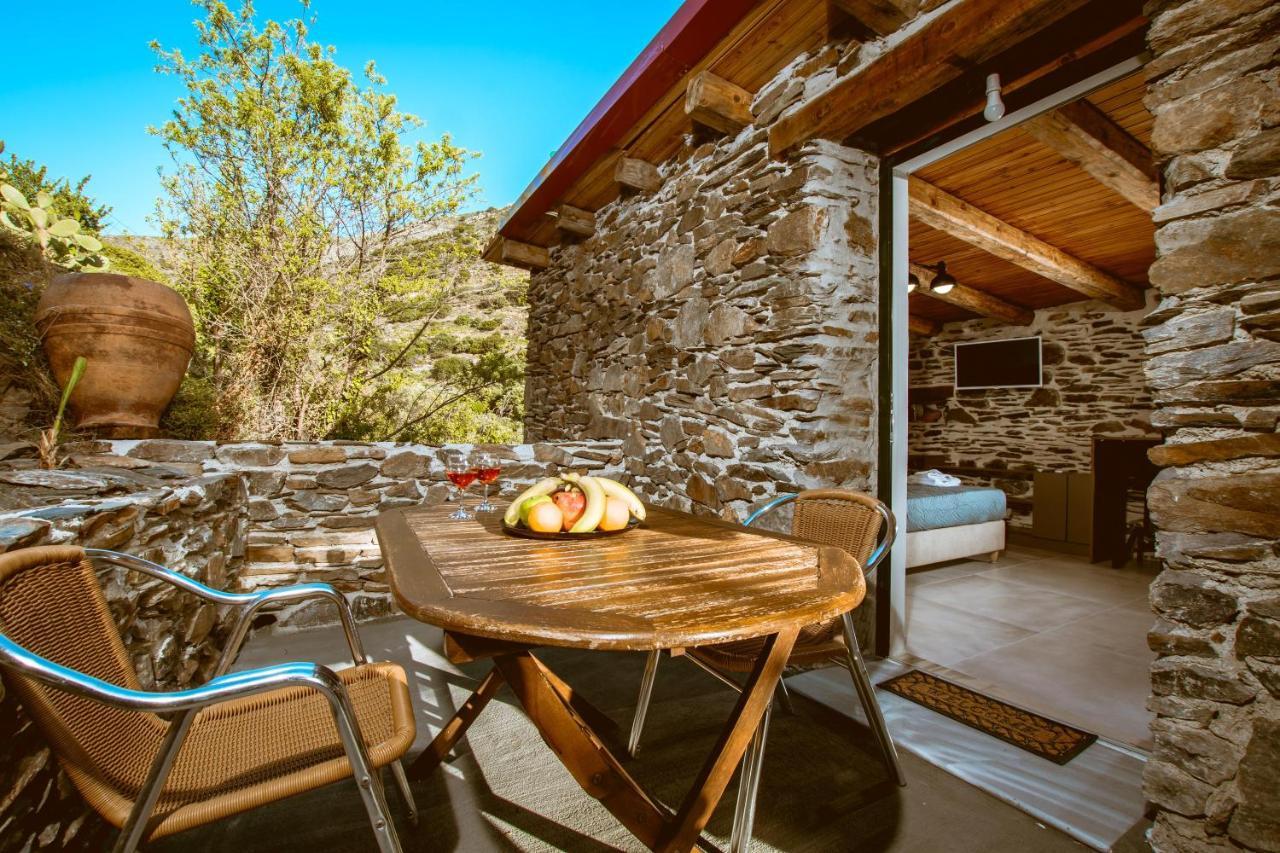 Ellafos Traditional Living