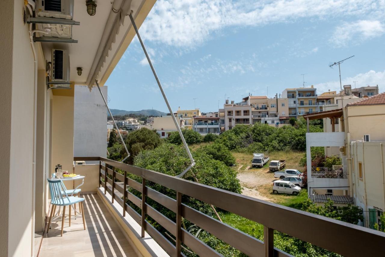 Nima1 4 Bedroom Centraly Located In