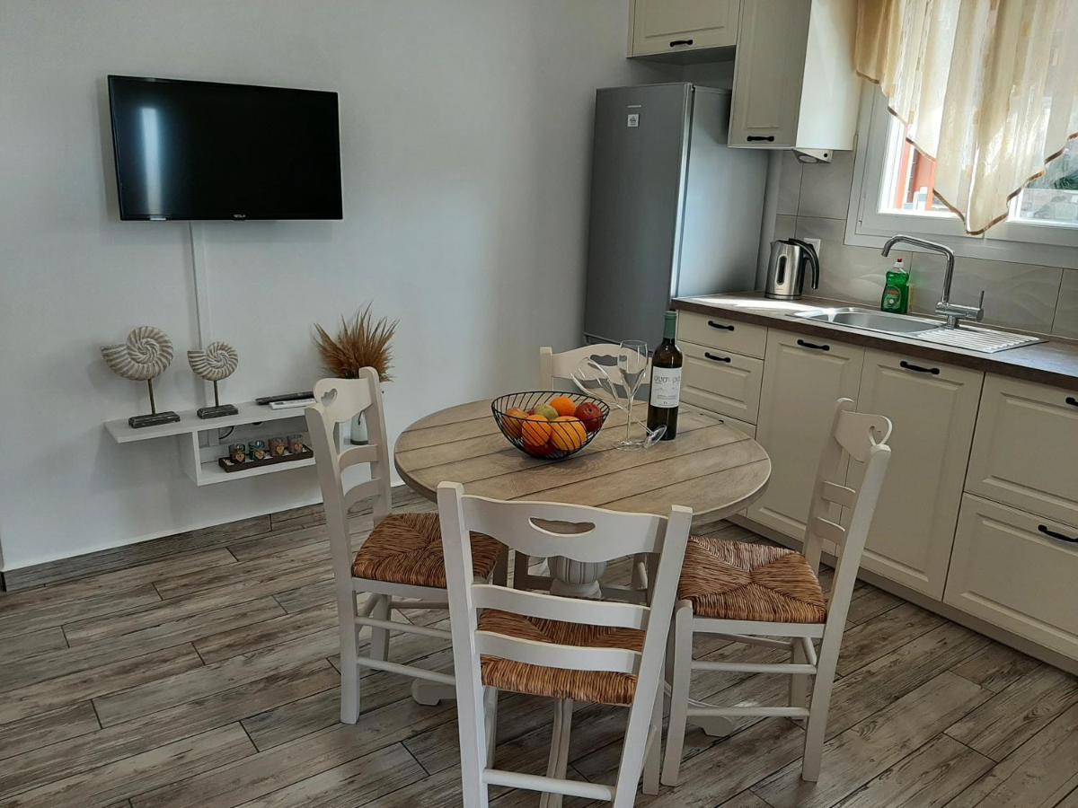 Alisachni Apartment Kini