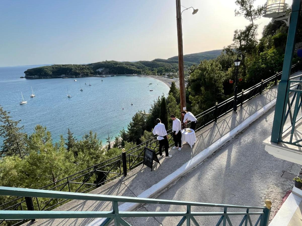 Palatino 4* Parga