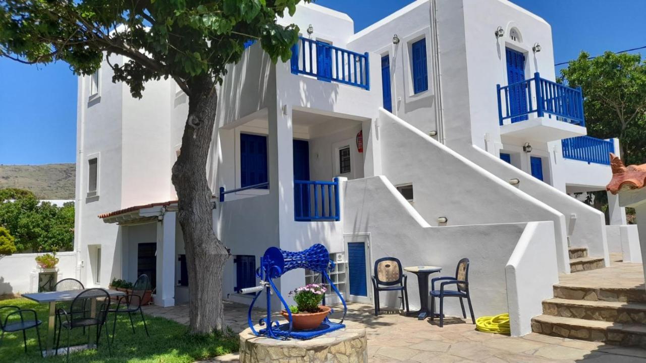 Restia * Agios Petros (Andros)