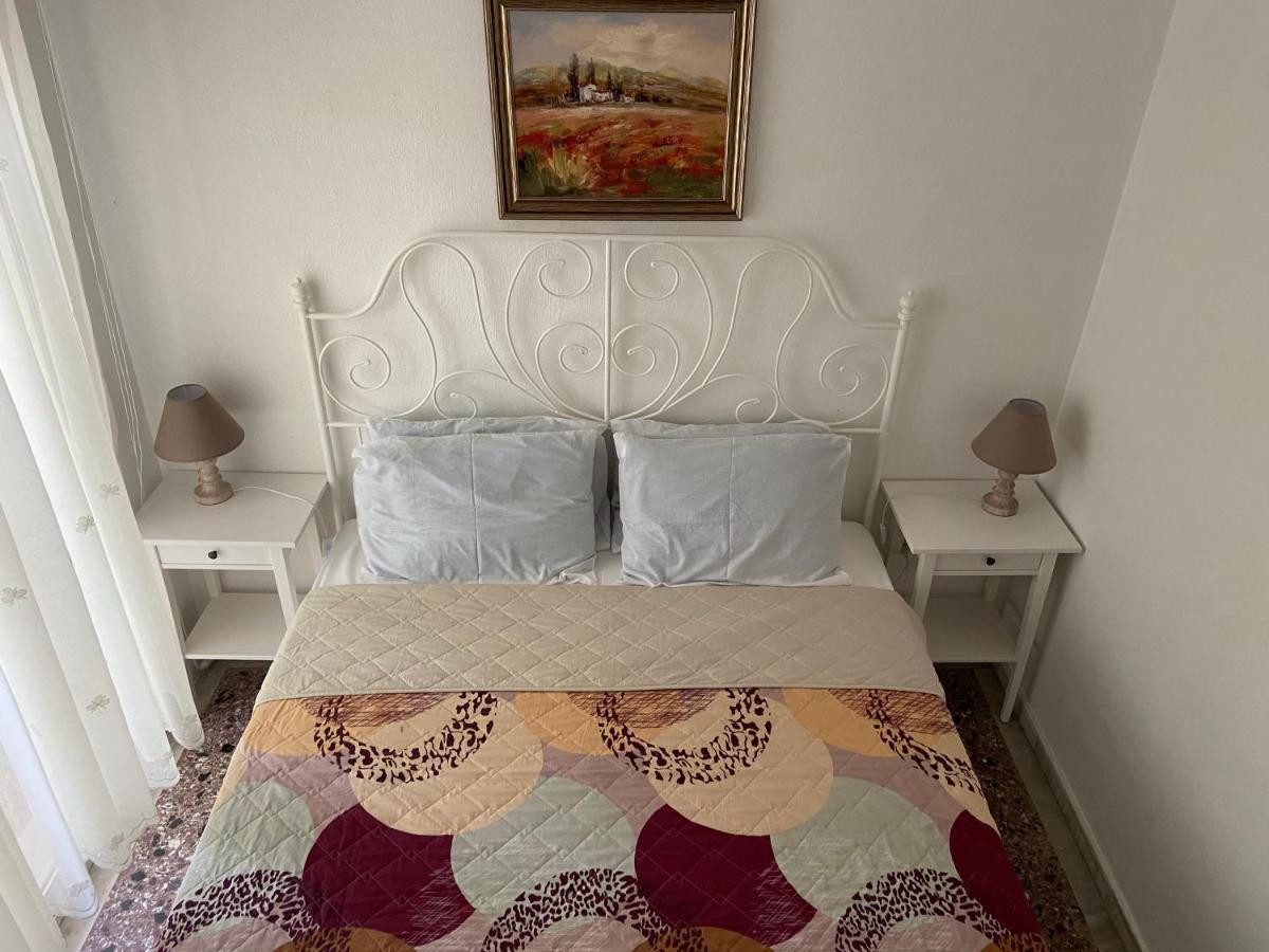 Stefani With A Sea View Terrace! * Nea Moudania