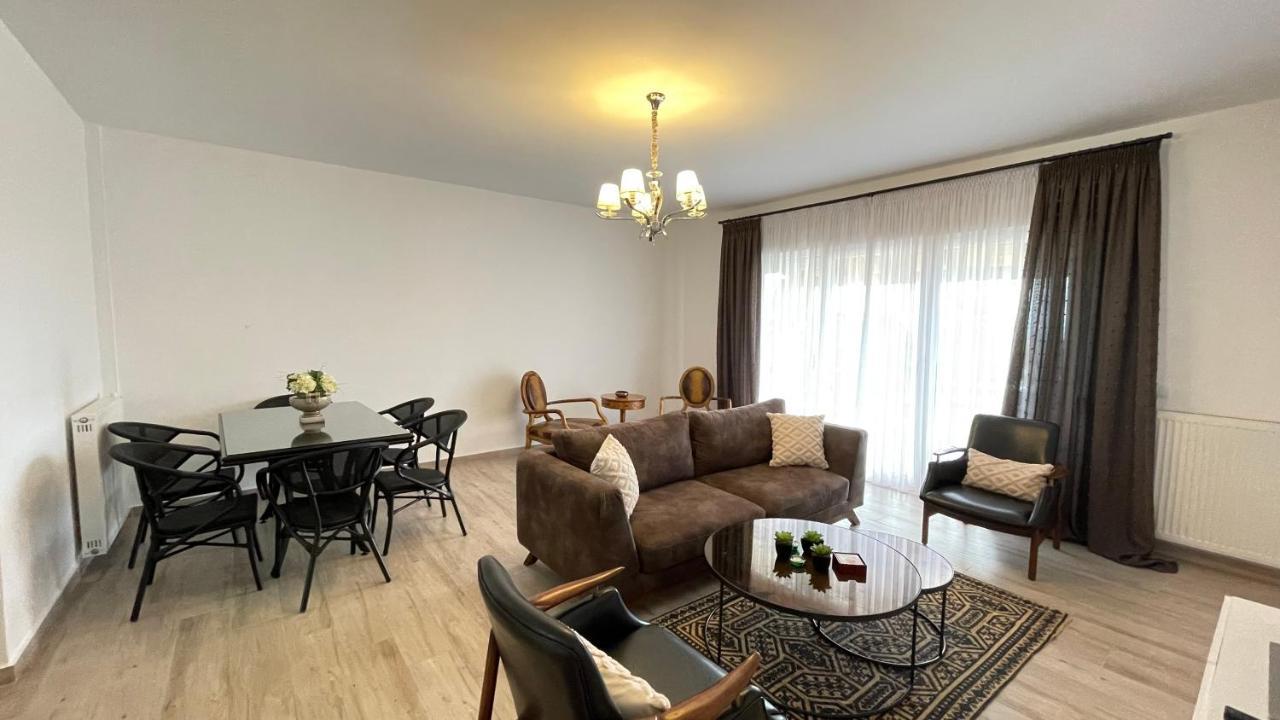 Albina's Luxury 3 Bedroom * Hanioti
