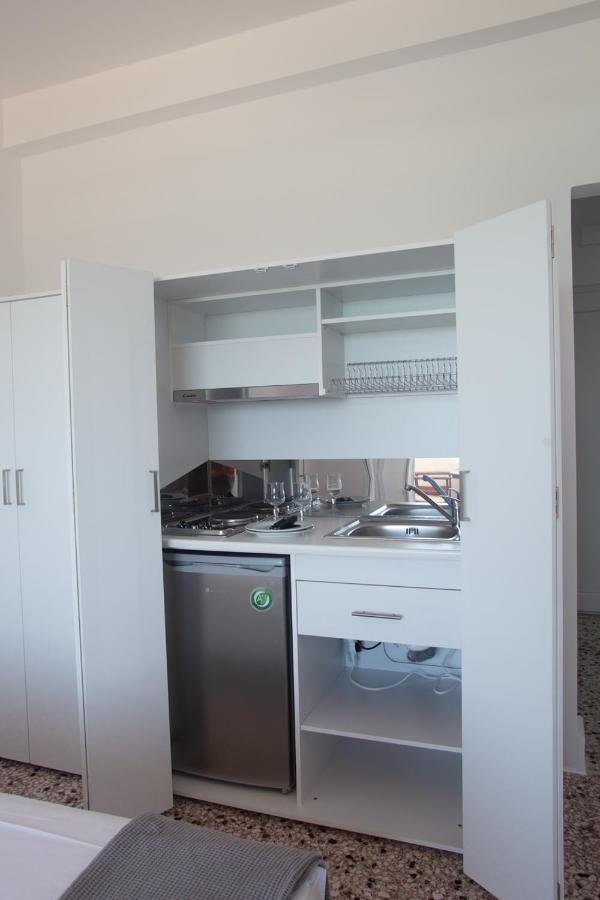 Tiki Apartment