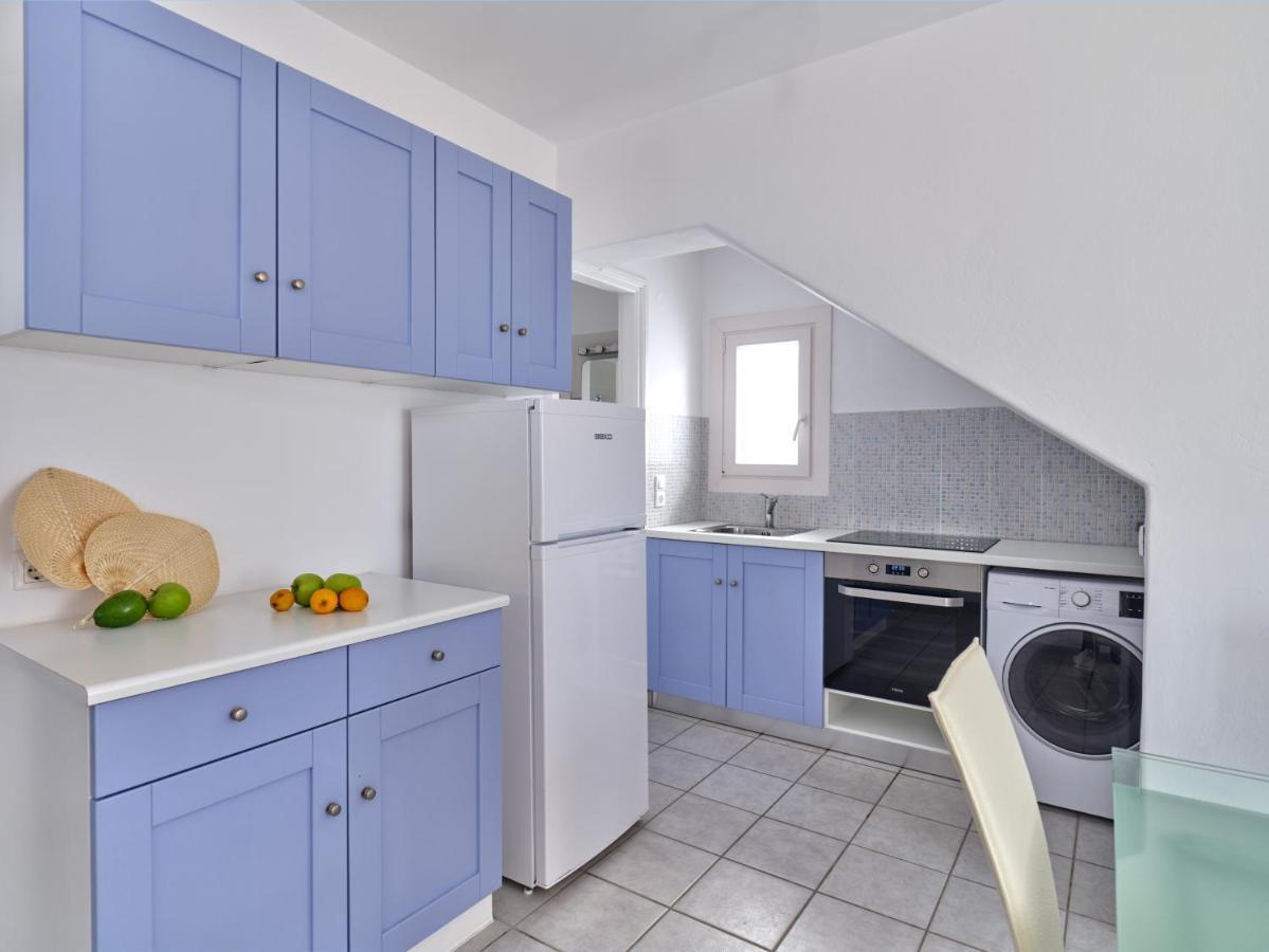 Ilios Home, Walking Distance From Logaras Sandy Beach, Paros Apartment