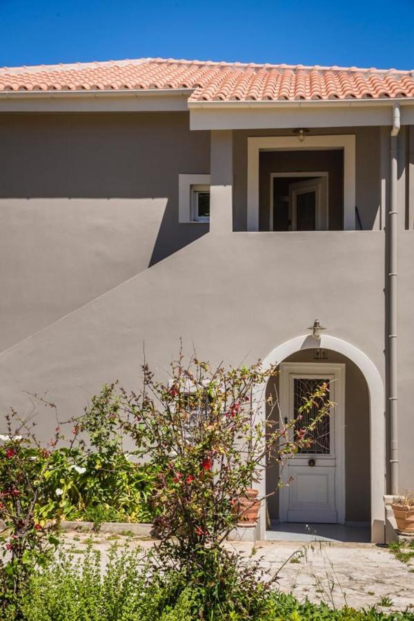 Rodia Art House Holiday home *