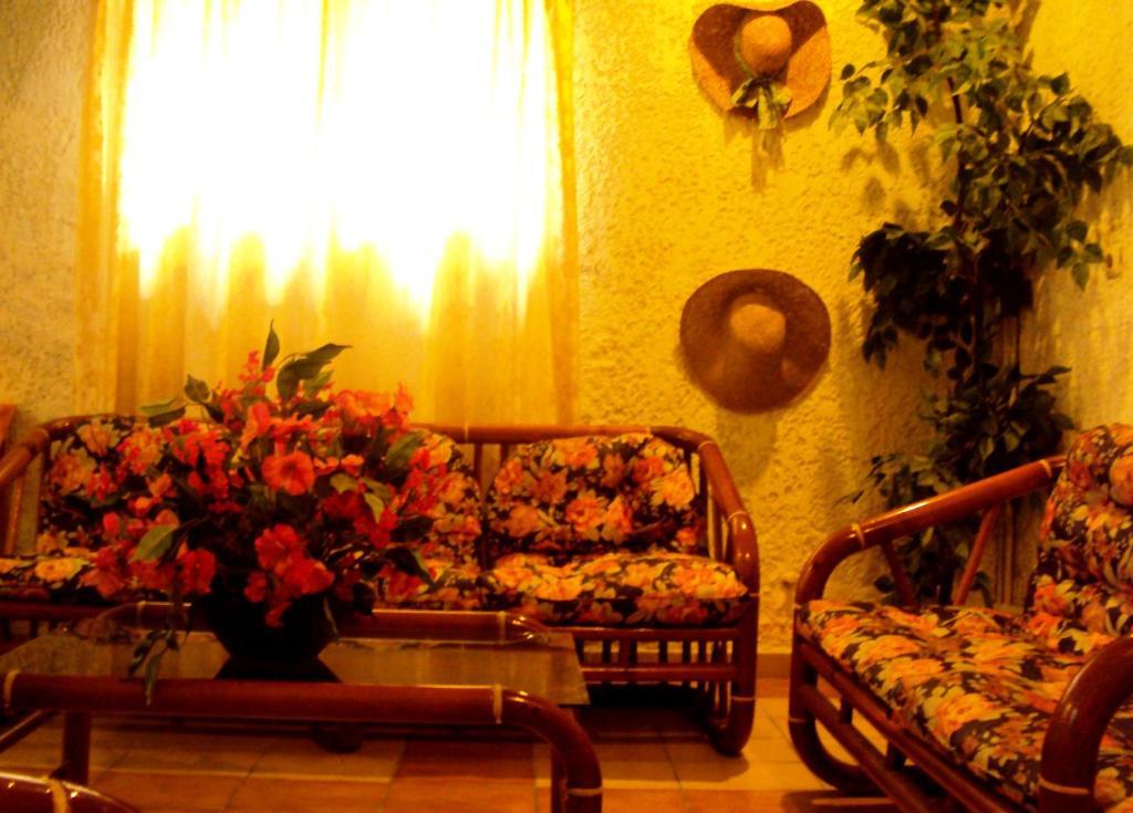 Hotel Santa Irena *