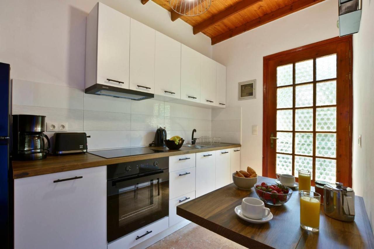 Apartment Alamanos House *