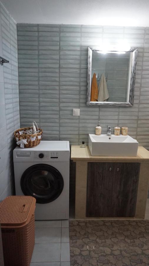Oasis House - For Relaxing Holidays Near The *