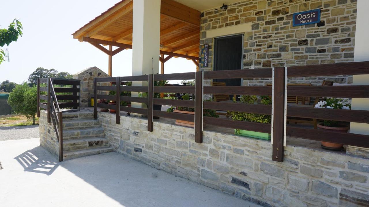 Oasis House - For Relaxing Holidays Near The