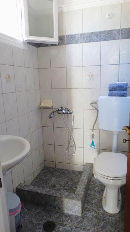 Apartment Agrambeli & *