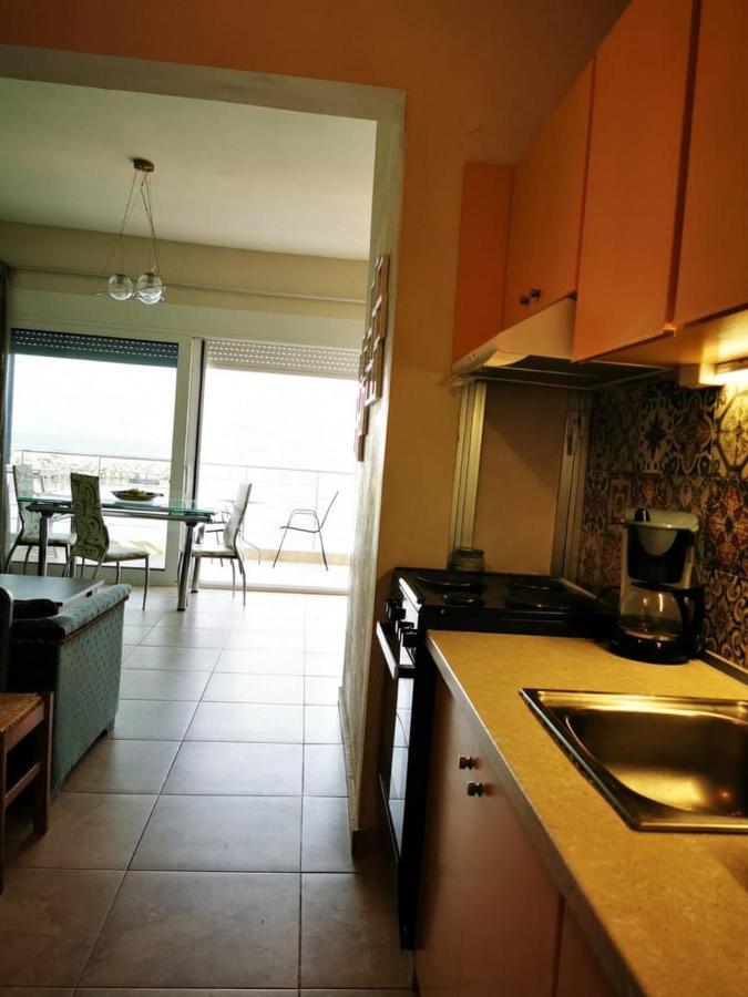 Blue Sea Apartment, Seaside