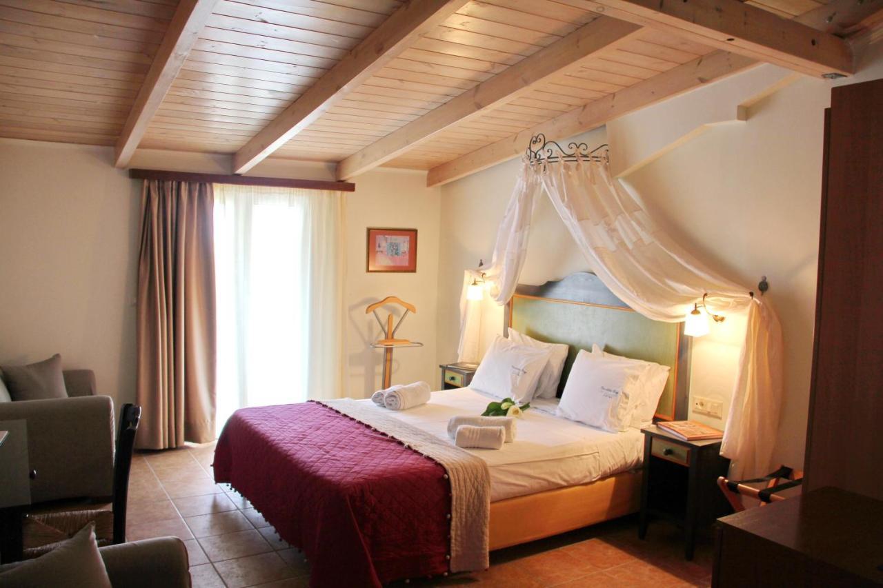 Bay Hotel 3*