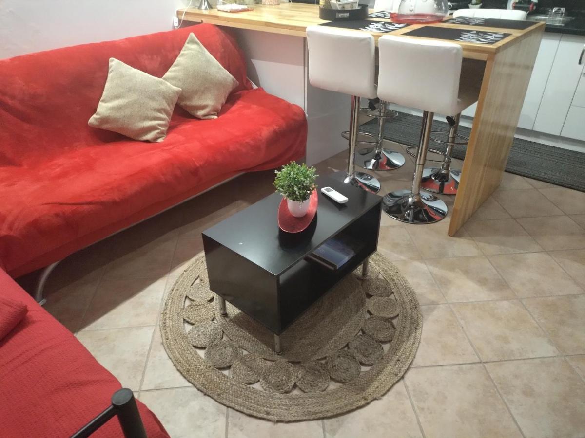 Apartment Luxury Seafront House Nearby Delphi