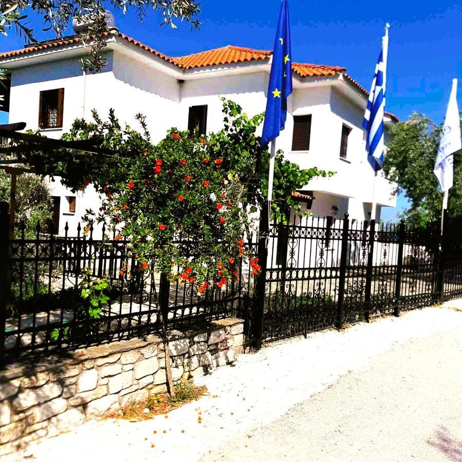 Leonidas Greecefiloxenia Aparthotel Lefokastro