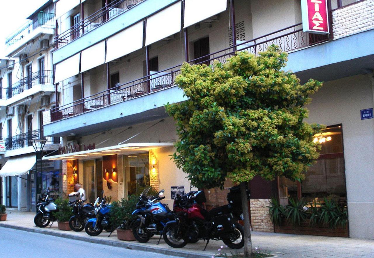 Galaxy Hotel 2*