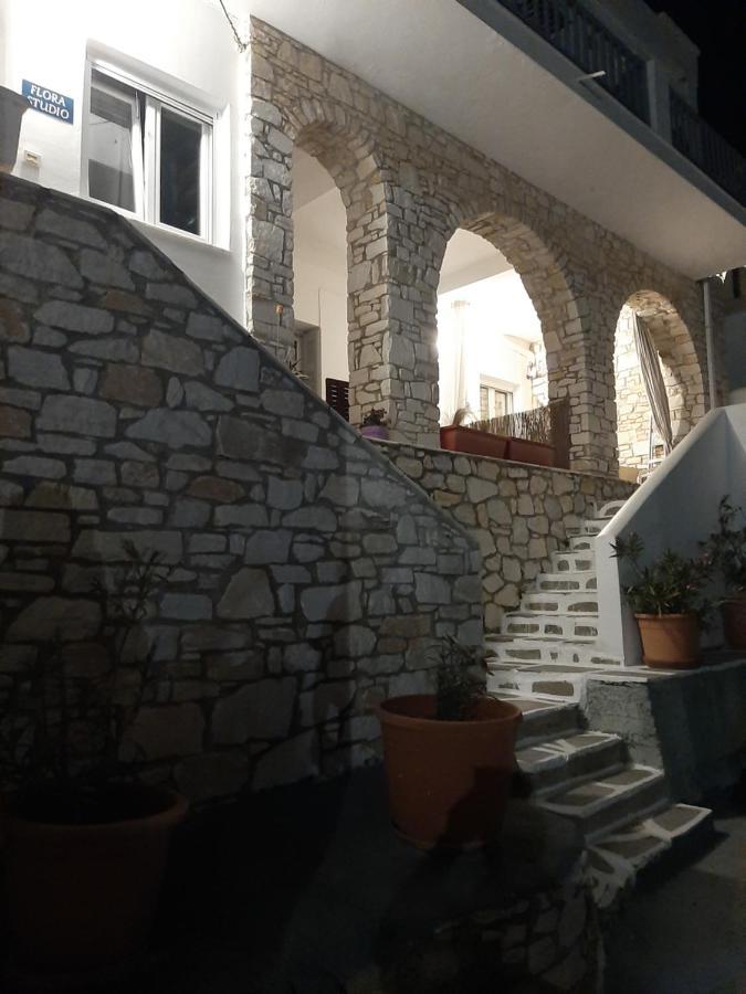 Holiday home Flora In Paros Naousa (Paros)