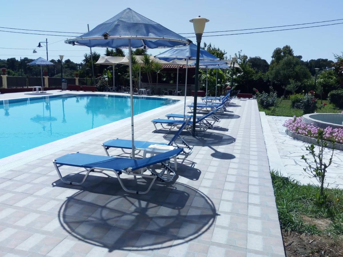 Brati - Arcoudi Hotel Arkoudi