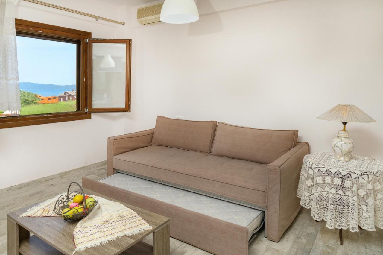 Danai House 3 Nea Roda